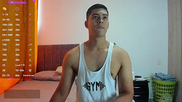 Snapshot of Iamdylan777 chatting on 23, 12, 2024 Iamdylan777 online show from 23, 12, 2024