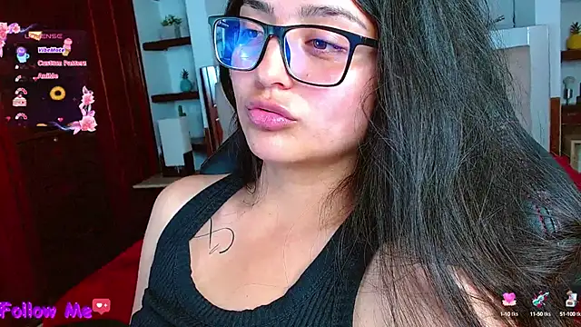 scarlleth  online show from 27, 1, 2025