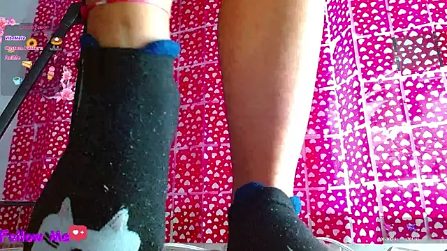 scarlleth  online show from 24, 2, 2025