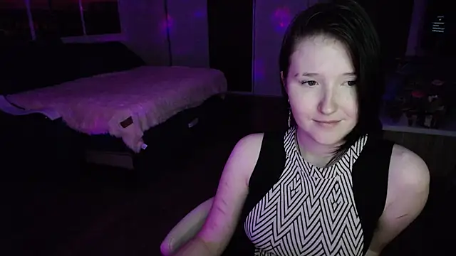 Kira Bakker online show from 3, 10, 2025