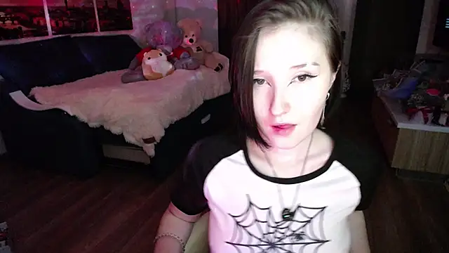 Kira Bakker online show from 9, 10, 2025