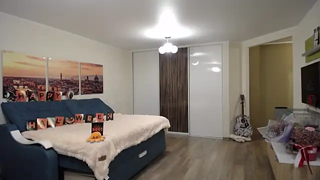 Kira Bakker online show from 1, 11, 2025