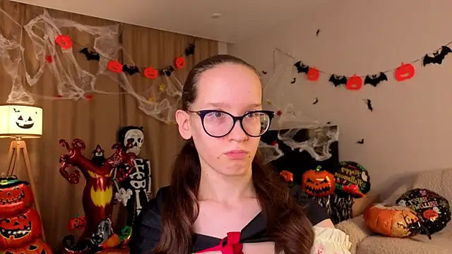 BettyBrowni online show from 1, 11, 2025