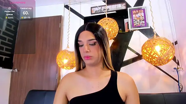 victoria aleia  online show from 27, 10, 2025