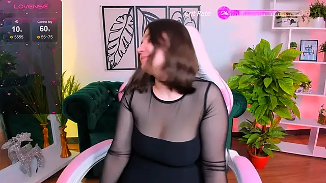 Viola  Shy online show from 17, 1, 2025