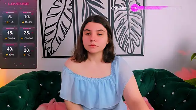 Viola  Shy online show from 30, 1, 2025