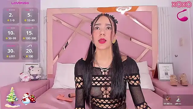 EmmyCruzZ online show from 20, 12, 2024