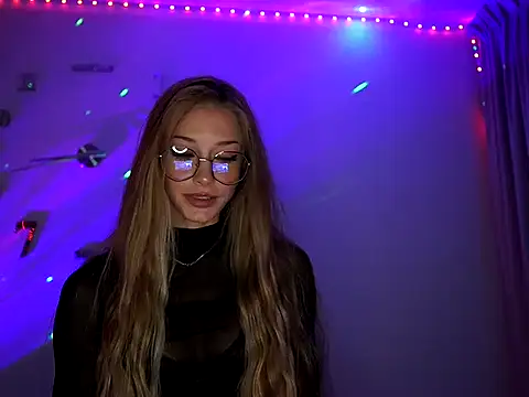 Snapshot of BARBIE_22888 chatting on 21, 9, 2025 BARBIE 22888 online show from 21, 9, 2025