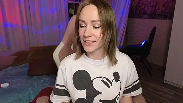 Snapshot of VeronicaRoss chatting on 15, 1, 2025 VeronicaRoss online show from 15, 1, 2025