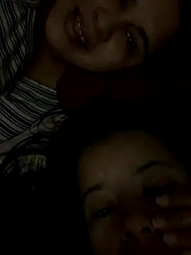 twocurvylatins online show from 28, 9, 2025