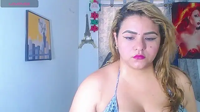Snapshot of Charlotte_mh chatting on 19, 12, 2024 Charlotte mh online show from 19, 12, 2024