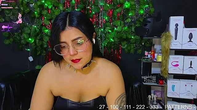 Snapshot of Sweett_Mollyy chatting on 11, 2, 2026 Sweett Mollyy online show from 11, 2, 2026