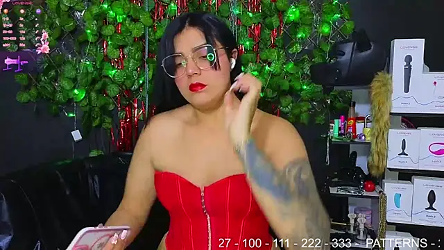 Snapshot of Sweett_Mollyy chatting on 18, 2, 2026 Sweett Mollyy online show from 18, 2, 2026
