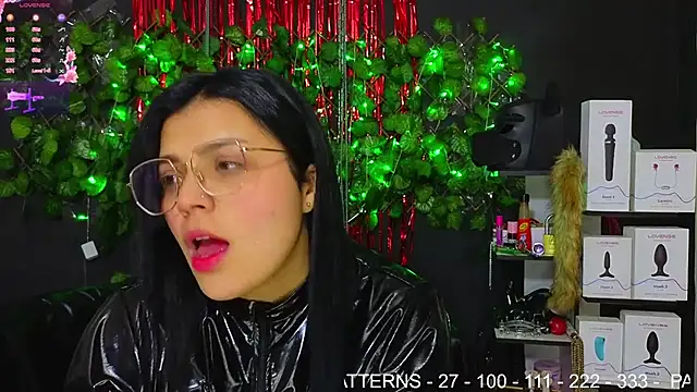 Snapshot of Sweett_Mollyy chatting on 22, 2, 2026 Sweett Mollyy online show from 22, 2, 2026