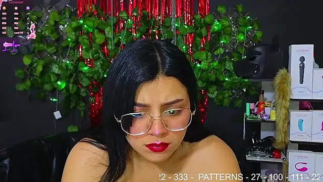 Snapshot of Sweett_Mollyy chatting on 25, 2, 2026 Sweett Mollyy online show from 25, 2, 2026