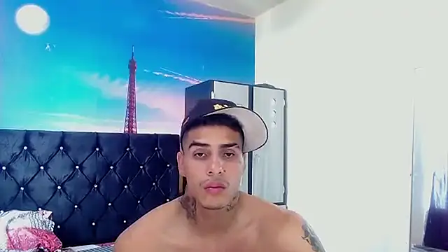 Ak Gil online show from 5, 3, 2025