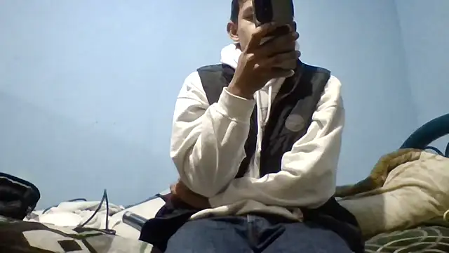 Snapshot of Leonul chatting on 3, 12, 2025 Leonul online show from 3, 12, 2025