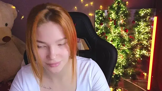 erikabrian online show from 14, 12, 2025