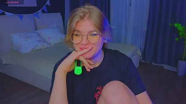  JessicaOConnor online show from 8, 1, 2025
