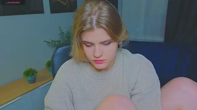  JessicaOConnor online show from 12, 1, 2025