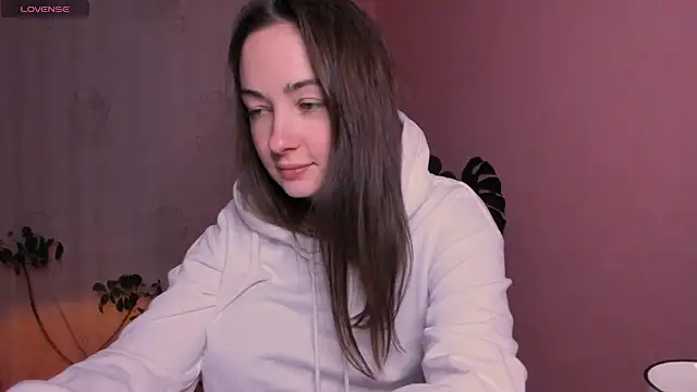 cClandesTina online show from 18, 3, 2025