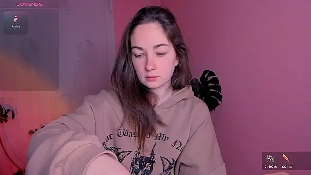 cClandesTina online show from 21, 3, 2025