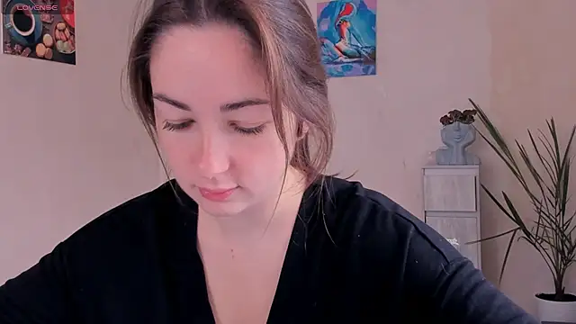 cClandesTina online show from 26, 10, 2025