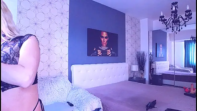 Snapshot of MaryMatiss chatting on 10, 2, 2026 MaryMatiss online show from 10, 2, 2026