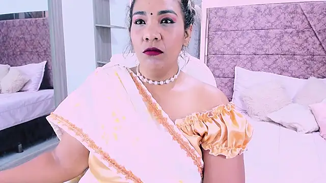  Lakshmi hotx online show from 7, 2, 2025