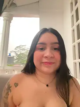 Pretty Isadora online show from 25, 1, 2025