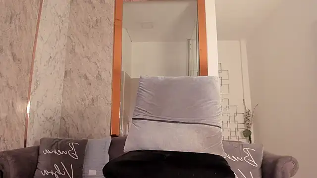 Snapshot of Vero_Lodge chatting on 25, 1, 2025 Vero Lodge online show from 25, 1, 2025