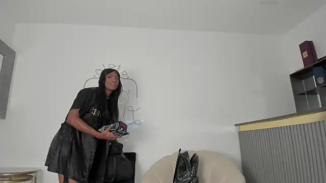 Vero Lodge online show from 3, 10, 2025