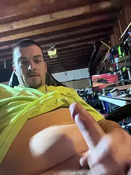 Snapshot of joeycbigcock chatting on 3, 1, 2025 joeycbigcock online show from 3, 1, 2025
