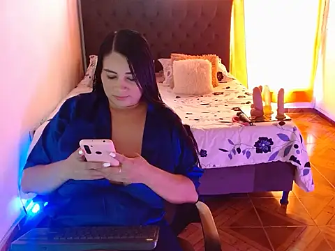 Snapshot of Kerly_Lopez chatting on 3, 7, 2026 Kerly Lopez online show from 3, 7, 2026
