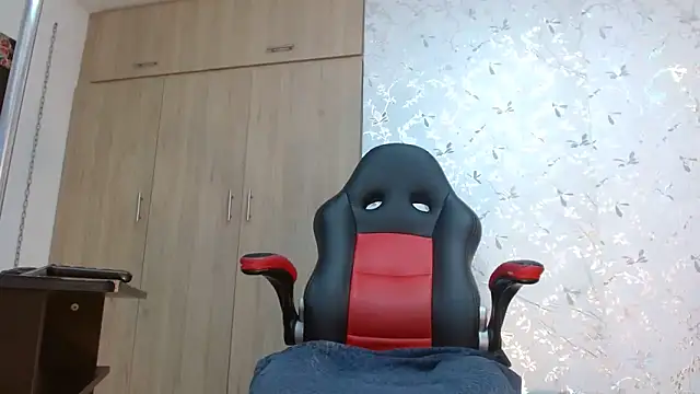 Samantabrown  online show from 18, 1, 2025