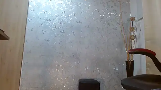 Samantabrown  online show from 10, 10, 2025