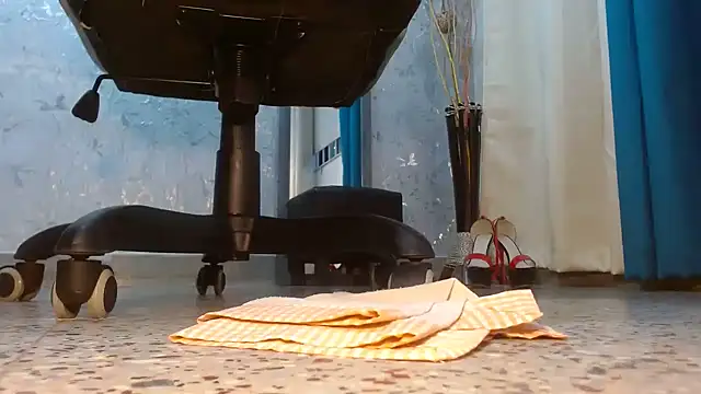 Samantabrown  online show from 11, 11, 2025