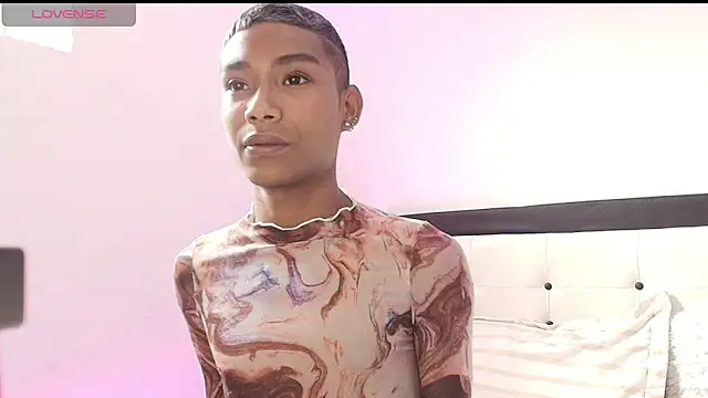 Snapshot of alejo_cute chatting on 1, 2, 2025 alejo cute online show from 1, 2, 2025
