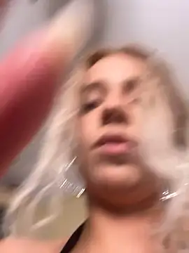 Snapshot of maddisonblush chatting on 8, 10, 2025 maddisonblush online show from 8, 10, 2025