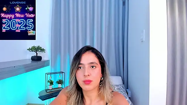 Lucyortiz  online show from 20, 1, 2025