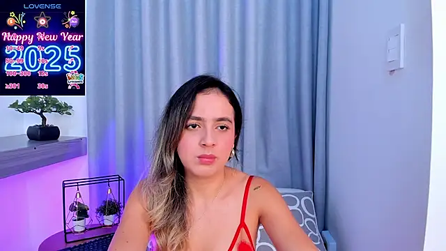 Lucyortiz  online show from 25, 1, 2025