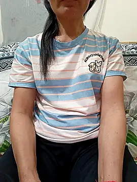 Snapshot of Asian_girl13 chatting on 22, 2, 2026 Asian girl13 online show from 22, 2, 2026