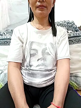 Snapshot of Asian_girl13 chatting on 2, 3, 2026 Asian girl13 online show from 2, 3, 2026