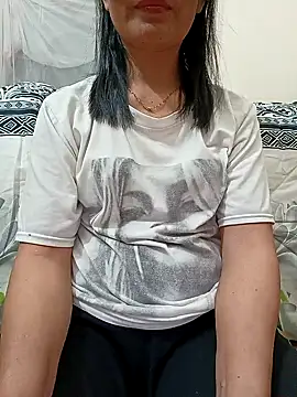 Snapshot of Asian_girl13 chatting on 17, 3, 2026 Asian girl13 online show from 17, 3, 2026