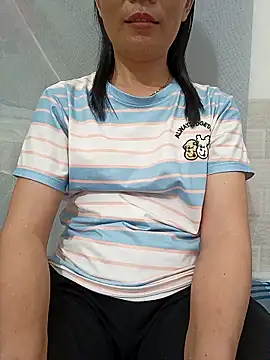 Snapshot of Asian_girl13 chatting on 25, 3, 2026 Asian girl13 online show from 25, 3, 2026