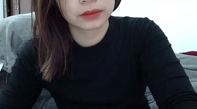 Lunobaby 204 online show from 5, 2, 2025