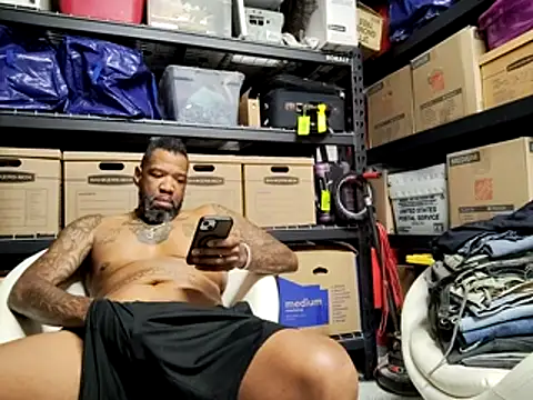 Snapshot of 3prettyboy3 chatting on 22, 10, 2025 3prettyboy3 online show from 22, 10, 2025