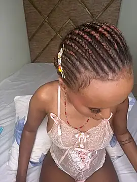 Snapshot of Star_Light2 chatting on 14, 12, 2024 Star Light2 online show from 14, 12, 2024