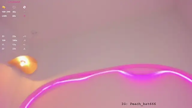 katiepeach  online show from 13, 1, 2025