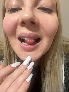 Snapshot of Aleksandrakis chatting on 19, 2, 2025 Aleksandrakis online show from 19, 2, 2025